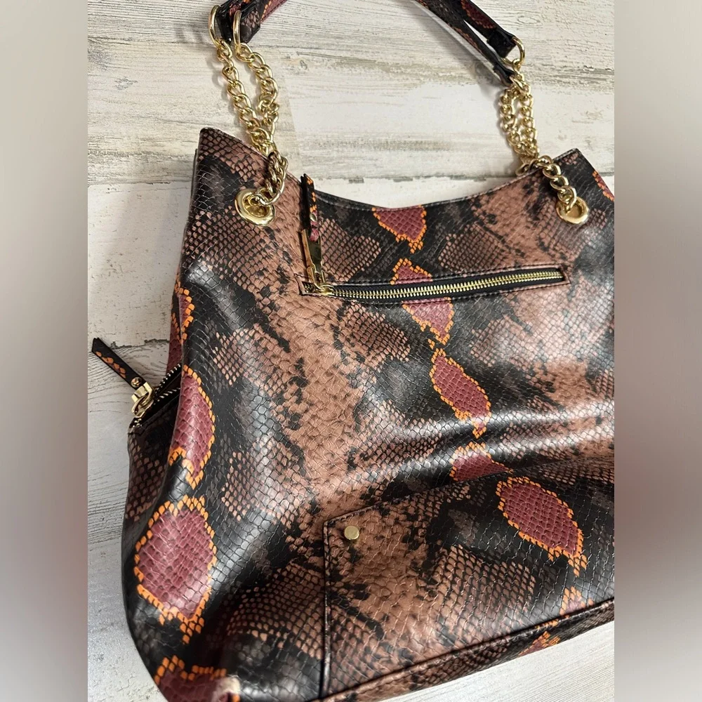 INC‎ International Concepts Snakeskin Print Bag Gold Chain Handle Strap Purse